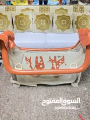  6 سرير اطفال قابل للطي مع العاب