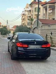  4 BMW 530e 2019