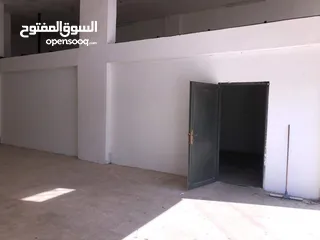  3 200مترمربع  مستودعات تجارية شارع بشرى خط الشام