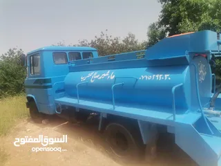  2 تنك ماء للبيع