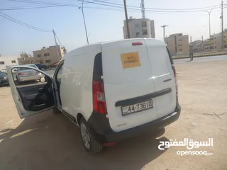  1 رينو فان بحاله الوكاله