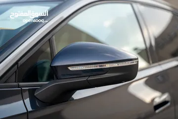  6 Volkswagen ID6 Pro 2022 + 2023  مستعمل و كفالة اتوهب فحص اتوسكور 90% فما فوق