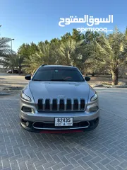  1 Jeep cherokee Limited 2018 جيب شيروكي لمتد فورويل  4x4