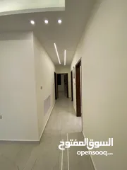  6 شقه للبيع في الجندويل 195م بسعر مغري ومستعجل