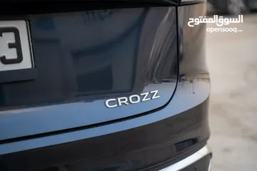  8 Volkswagen ID6 Pro 2022 + 2023  مستعمل و كفالة اتوهب فحص اتوسكور 90% فما فوق