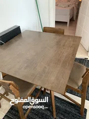  2 طاوله طعام للبيع