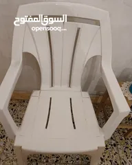  2 كراسي عدد 3 نظيفات