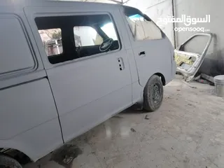  4 باص كيا بريجو موديل 1997