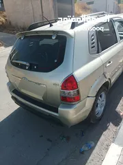  8 توسان 2007 يد 2 ..استعمال سيده وانا فقط .. لا ضربات ولا اي شيء .. وعداد حقيقي وصيانه دوريه ..