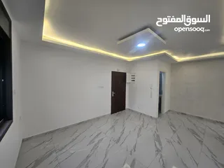  4 شقة غير مفروش جديدة وسط المدينة