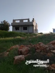  6 بيت عالعظم على قطعة ارض