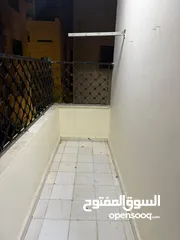  10 شقة للبيع في الذراع بالقرب من دوار  علي صقر