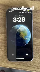  2 Iphone 11 64GB بحالة الوكالة