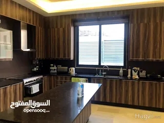  20 فيلا غير مفروشة للإيجار 550م2 ( Property 17470 ) سنوي فقط