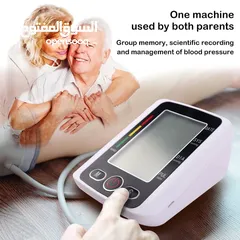  7 جهاز قياس ضغط الدم الناطق بالعربي   شاشة LCD رقمية لعرض واضح وسهل القراءة   دعم النطق باللغة العربية