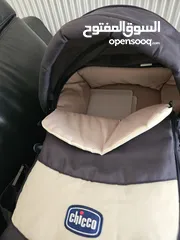  2 كوت اطفال نوع chicco