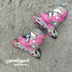  24 سيارة أطفال