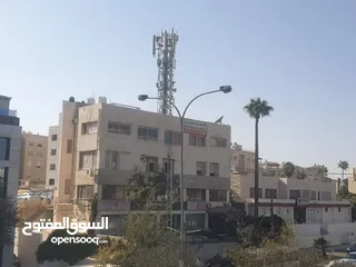  1 عمارة مع ارض للبيع في الجندويل