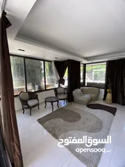  2 شقة ارضية للايجار في ام السماق / كراج مستقل