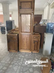  1 خزائن مطبخ خشب زان صلب بحالة ممتازة
