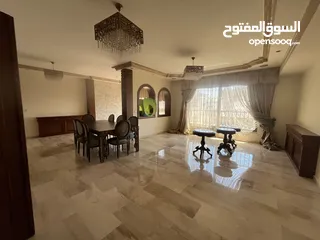  19 شقة فاخرة للبيع في شميساني 260 متر