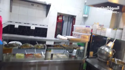  2 مطلوب ممول شريك لمشروع باذن الله تعالى ناجح مطعم حمص وفول وفلافل وسنكات...