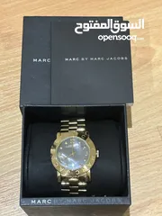  3 Marc Jacobs, grey mother of pearl, gold watch