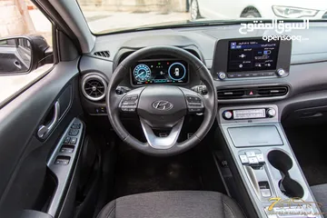  17 Hyundai kona 2022 Full electric   السيارة وارد و كفالة الشركة و قطعت مسافة 15,000 كم فقط