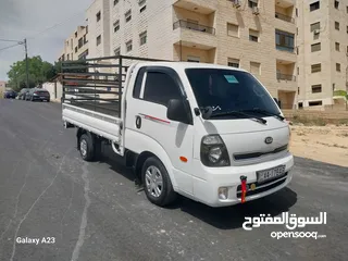  1 KIA BONGO 3