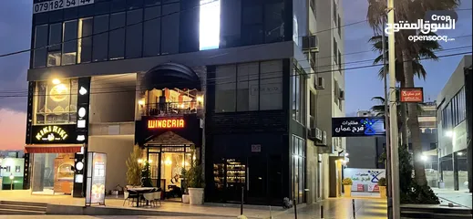 1 للإيجار محل تجاري مميز  على الشارع  طابقين (53+53)م. موقع تجاري استراتيجي / موازي لشارع مكه