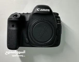  3 Canon 5D mark IV
