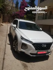  13 Hyundai santa fe  2019 4×4 Diesel 2000 Cc