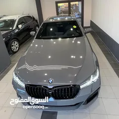  3 BMW 530E 2020