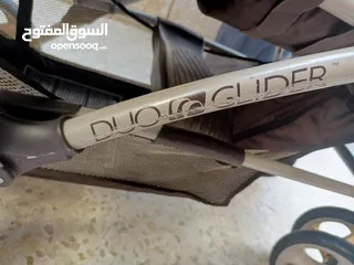  6 عرباية اطفال توائم بحالة ممتازة