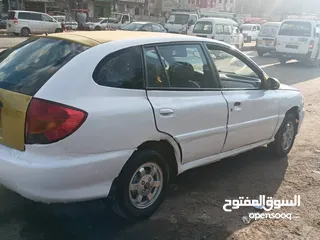  4 سياره كيا ريو موديل 2000 للبيع السعر 800الف قابل للتفاوض بالمعقول جير اتمتيك مكينه وسبيت مضمون