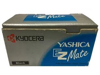  11 كاميرا Yashica EZ Mate