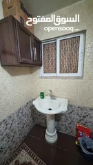  4 منزل ارضي جزء من بناء مفروز للبيع