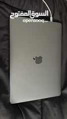  1 ‏MacBook Pro ‏13-inch, 2017