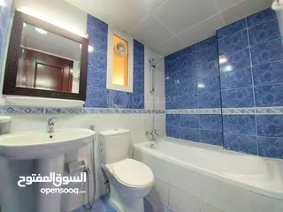  2 For rent luxury Flat in Al-Azaiba 18 Nov Street