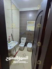  16 شقة في منطقة ام السماق ارضي مع حديقة وترسات