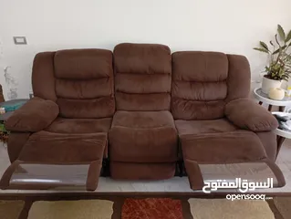  7 طقم ريكلاينر امريكي بني للبيع 7 مقاعد جودة ممتازة (قابل للتفاوض)