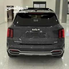  6 كيا سورينتو 2023 ترخيص 2022 فل الفل اضافات