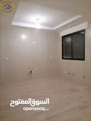  8 شقة أرضية مميزة للبيع في الكرسي - قرب المخابرات 160م مع حديقة وترسات 110م لم تسكن