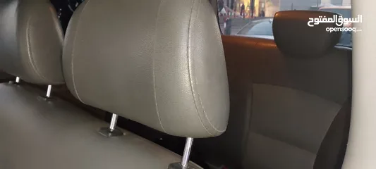  5 باص مكيف وفان   توصيل طلبات و  طلبات مطار الملكة علياء ومشاوير ورحلات طلبات مزارع