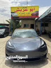  1 تيسلا موديل 3 بحالة الوكالة ممشى قليل للبيع