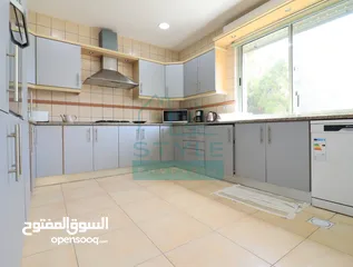  7 شقة مفروشة طابق اول في عبدون الشمالي مساحة الشقة 140 متر مربع