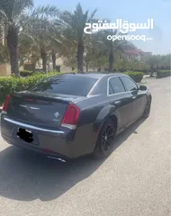  6 هيمي‎ كرايزلر V8 300C