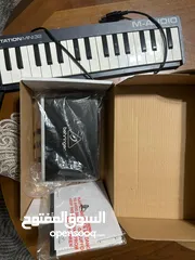  5 midi keyboard m audio keystationmini 32  32keys with connector  usb  شبه جديد ميدي كيبورد