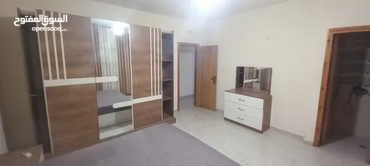  7 شقة مفروشة للإيجار