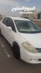  5 Nissan Tiida